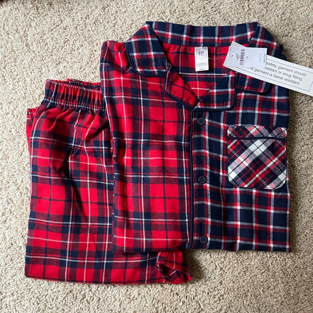 Gap Flannel Pajama set, long sleeve, long pants, NWT